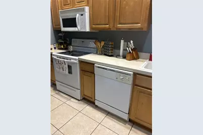 4402 Douglas Ln, Lehigh Acres, FL 33973 - Photo 9