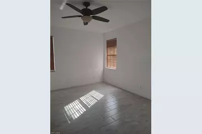 8521 Oakshade Cir #421, Fort Myers, FL 33919 - Photo 5