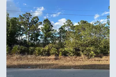 927 Sterling St E, Lehigh Acres, FL 33974 - Photo 1