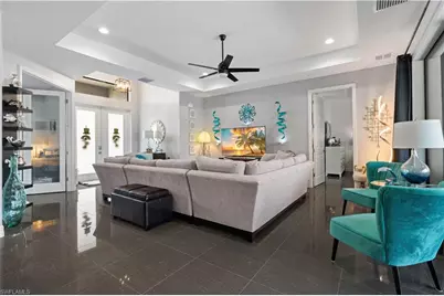 1819 SW 6th Ave, Cape Coral, FL 33991 - Photo 3