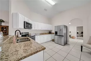 4013 SW 17th Ave, Cape Coral, FL 33914 - Photo 17