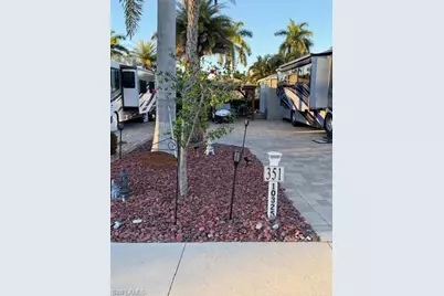 10325 Fire Flag Trl, Fort Myers, FL 33905 - Photo 1