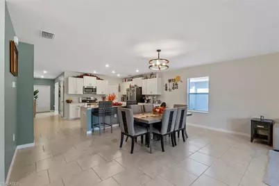 19972 Green Pasture Rd, Lehigh Acres, FL 33974 - Photo 7