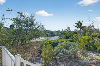 4562 Bowen Bayou Rd, Sanibel, FL 33957 - Photo 5