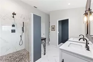 1377 Coconut Dr, Fort Myers, FL 33901 - Photo 27