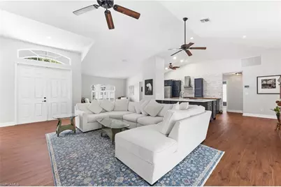 1377 Coconut Dr, Fort Myers, FL 33901 - Photo 11