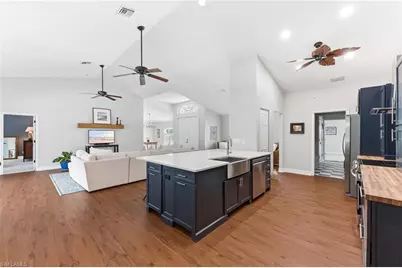 1377 Coconut Dr, Fort Myers, FL 33901 - Photo 5