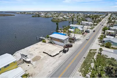 4712 Pine Island Rd NW, Matlacha, FL 33993 - Photo 5