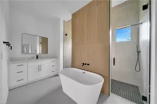 706 SW 28th St, Cape Coral, FL 33914 - Photo 25