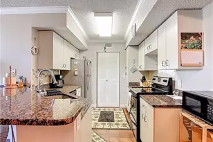 13505 Eagle Ridge Dr, Fort Myers, FL 33912 - Photo 9