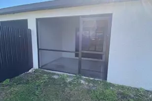 117/121 SE 13th St, Cape Coral, FL 33990 - Photo 19