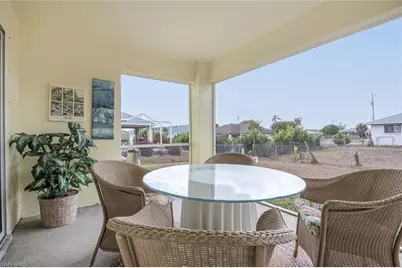 1630 SW 9th Pl, Cape Coral, FL 33991 - Photo 13