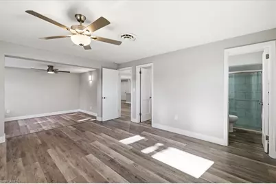 5051 Fairfield Dr, Fort Myers, FL 33919 - Photo 15