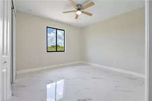 617 Chestnut St E, Lehigh Acres, FL 33974 - Photo 37