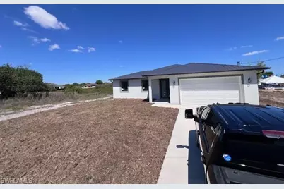 617 Chestnut St E, Lehigh Acres, FL 33974 - Photo 7