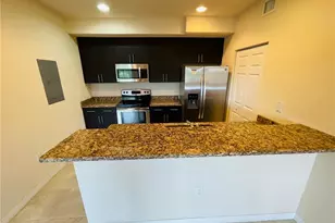 13160 Bella Casa Cir, Fort Myers, FL 33966 - Photo 5