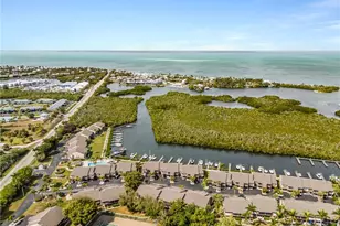 7628 Captains Harbor Dr, Bokeelia, FL 33922 - Photo 29