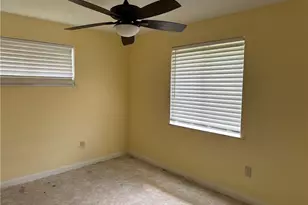 8 Roanoke Dr, Fort Myers, FL 33905 - Photo 7