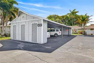 4257 Island Cir, Fort Myers, FL 33919 - Photo 33