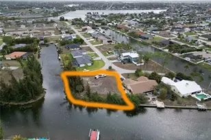 507 SW 7th Terrace, Cape Coral, FL 33991 - Photo 7