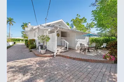 1310 Poinciana Ave, Fort Myers, FL 33901 - Photo 9