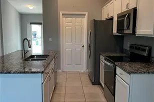 1011 NW 22nd Terrace, Cape Coral, FL 33993 - Photo 9