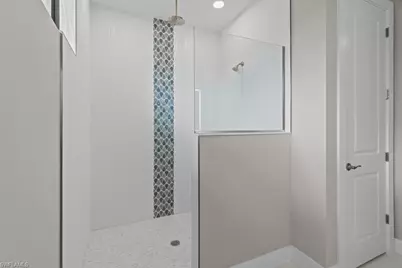 3419 SW 5th Pl, Cape Coral, FL 33993 - Photo 31