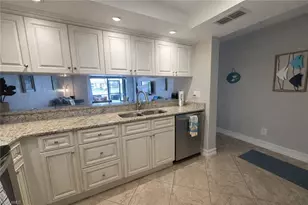 11540 Caravel Cir, Fort Myers, FL 33908 - Photo 5