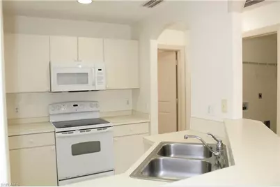 106 W 5th St, Lehigh Acres, FL 33972 - Photo 7