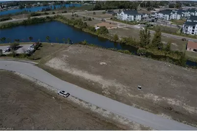 1451 SW 4th Ter, Cape Coral, FL 33991 - Photo 5