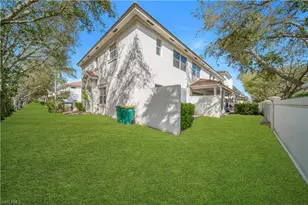 7020 Ambrosia Ln, Naples, FL 34119 - Photo 5