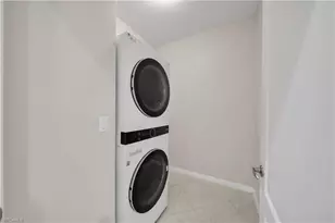 7020 Ambrosia Ln, Naples, FL 34119 - Photo 19