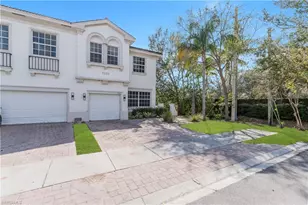 7020 Ambrosia Ln, Naples, FL 34119 - Photo 3