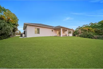 128 Bell Blvd S, Lehigh Acres, FL 33974 - Photo 37