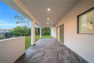 128 Bell Blvd S, Lehigh Acres, FL 33974 - Photo 35