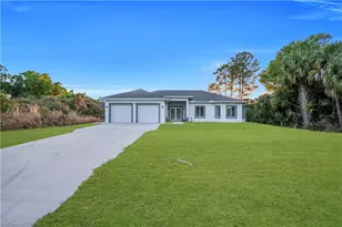 128 Bell Blvd S, Lehigh Acres, FL 33974 - Photo 3