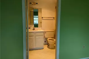 1747 Pebble Beach Dr, Fort Myers, FL 33907 - Photo 25