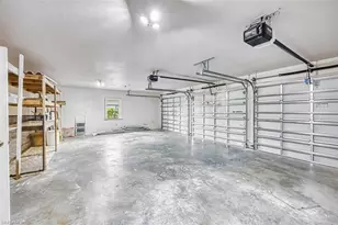 6896 Erin Marie Ct, Fort Myers, FL 33919 - Photo 41