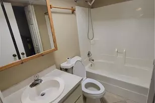 7752 Tamara Lee Ct, Fort Myers, FL 33907 - Photo 9