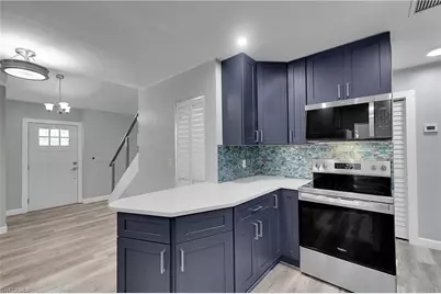 958 Indiana Ave, Fort Myers, FL 33919 - Photo 5