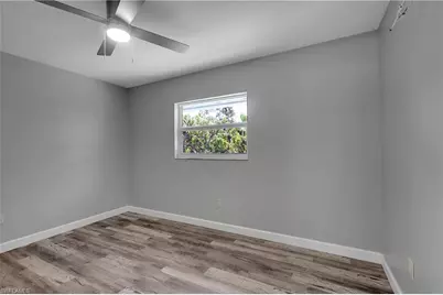958 Indiana Ave, Fort Myers, FL 33919 - Photo 9