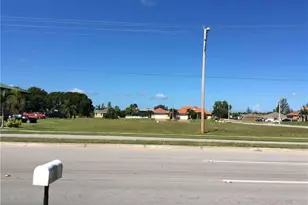 3706 Chiquita Blvd S, Cape Coral, FL 33914 - Photo 3