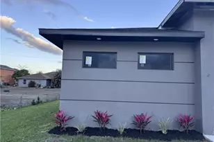 812 Chapel Ave, Lehigh Acres, FL 33971 - Photo 7