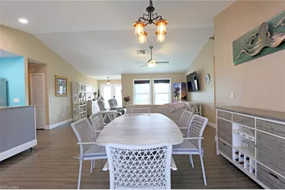 4612 SW 13th Ave, Cape Coral, FL 33914 - Photo 15