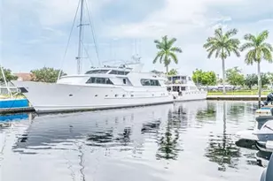 525 Newport Dr, Naples, FL 34114 - Photo 17