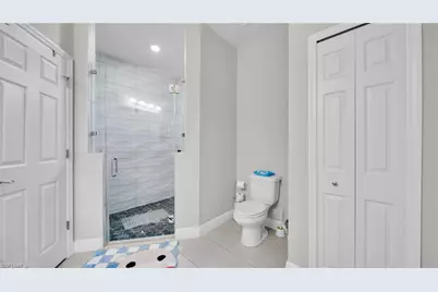 221 Chiquita Blvd N, Cape Coral, FL 33993 - Photo 17