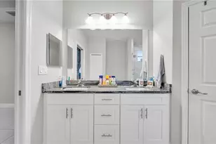 221 Chiquita Blvd N, Cape Coral, FL 33993 - Photo 19