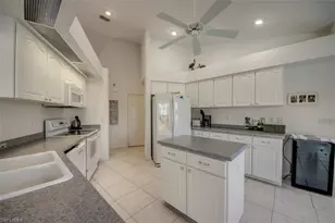 5142 SW 2nd Pl, Cape Coral, FL 33914 - Photo 15