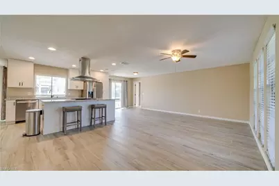 1128 SE 29th Ter, Cape Coral, FL 33904 - Photo 3