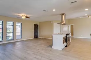 1128 SE 29th Terrace, Cape Coral, FL 33904 - Photo 5